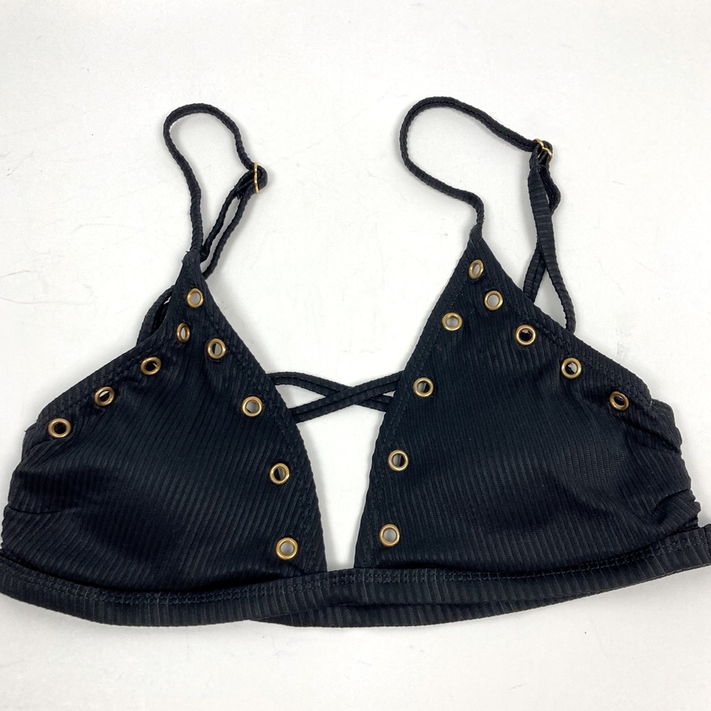 TiniBikini Ribbed Triangle Black Bikini Top with Metal Details   Size M